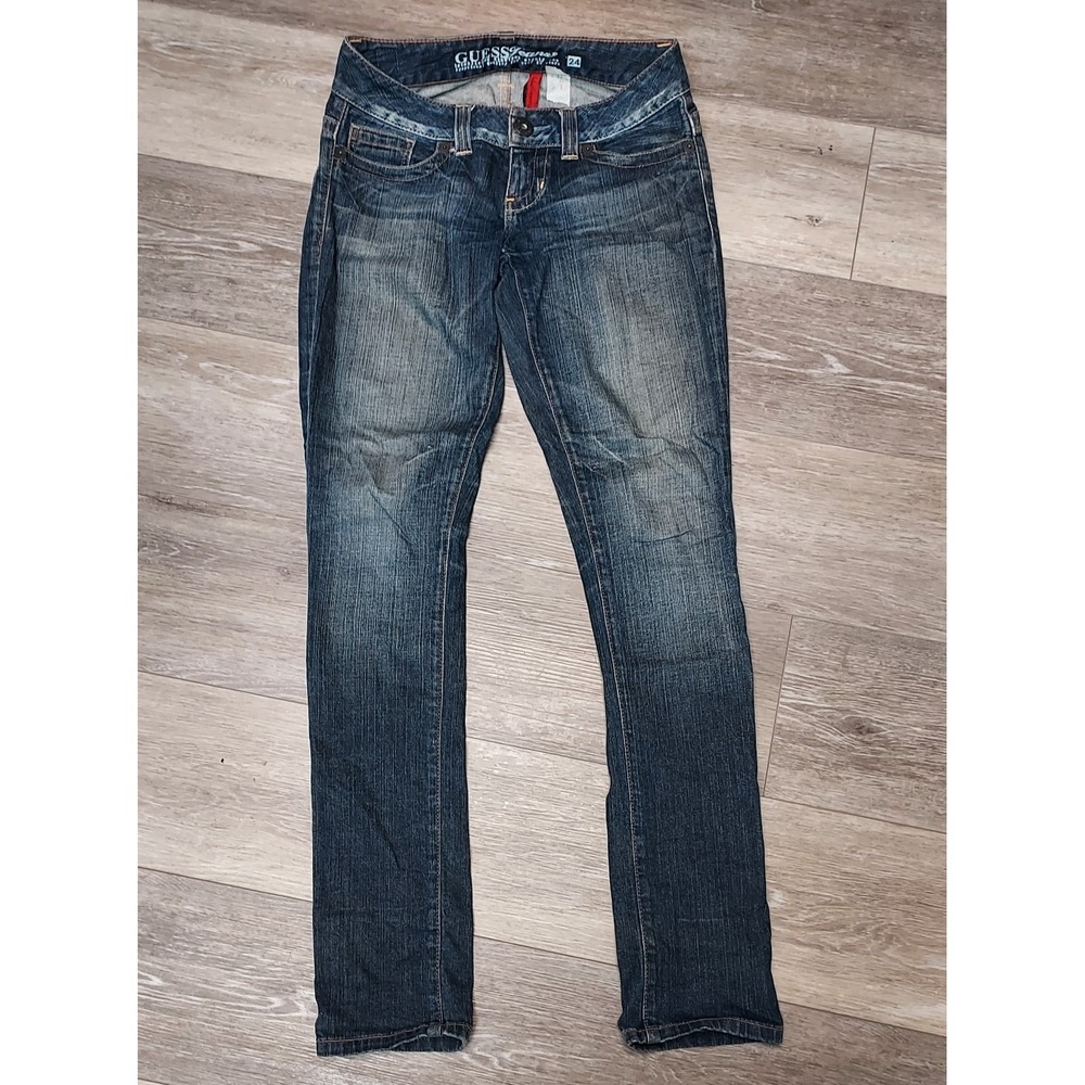 GUESS Jeans‎ Skinny Straight Size 24 Size 28 Style C8153 Low Rise Prewashed